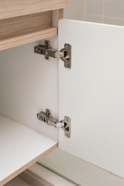 Cabinet Hardware Assembly in Hurst
